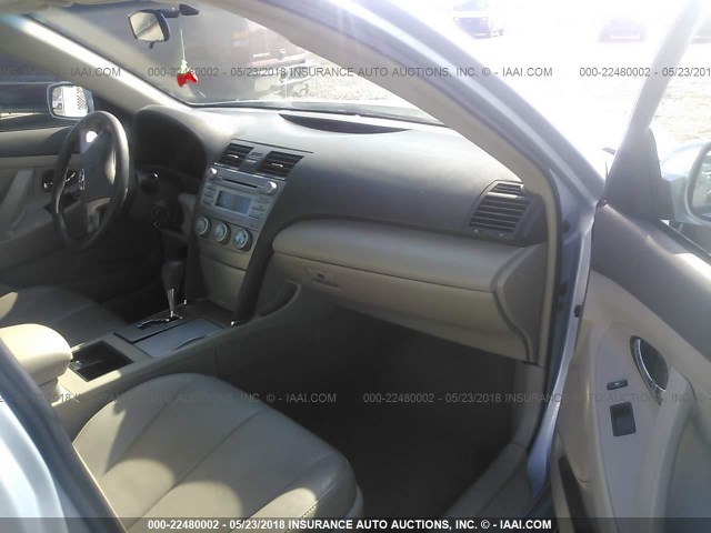 4T1BE46K47U510621 - 2007 TOYOTA CAMRY NEW GENERAT CE/LE/XLE/SE Light Blue photo 5