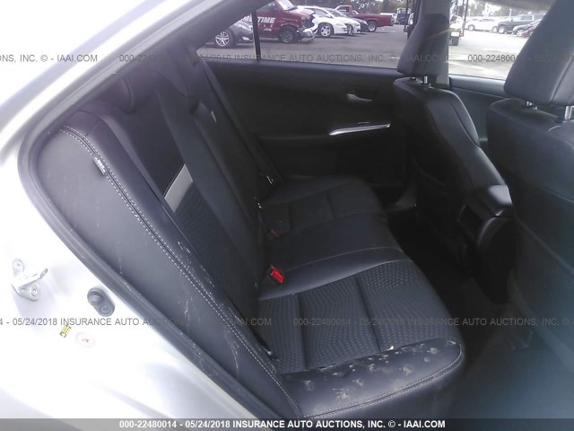 4T1BF1FKXCU107653 - 2012 TOYOTA CAMRY SE/LE/XLE SILVER photo 8
