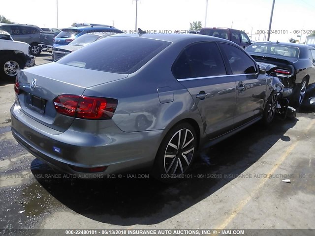 3VW567AJ6CM407632 - 2012 VOLKSWAGEN JETTA GLI GRAY photo 4