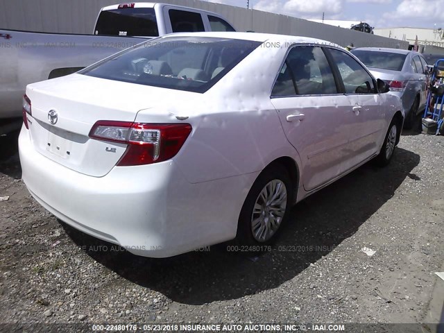 4T4BF1FK9ER378695 - 2014 TOYOTA CAMRY L/SE/LE/XLE WHITE photo 4