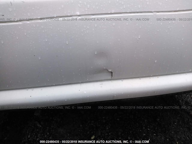 1LNHM87A72Y634961 - 2002 LINCOLN LS WHITE photo 6