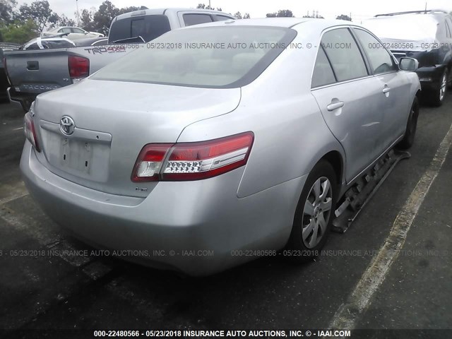 4T4BF3EK9AR006703 - 2010 TOYOTA CAMRY SE/LE/XLE SILVER photo 4
