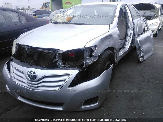 4T4BF3EK9AR006703 - 2010 TOYOTA CAMRY SE/LE/XLE SILVER photo 6