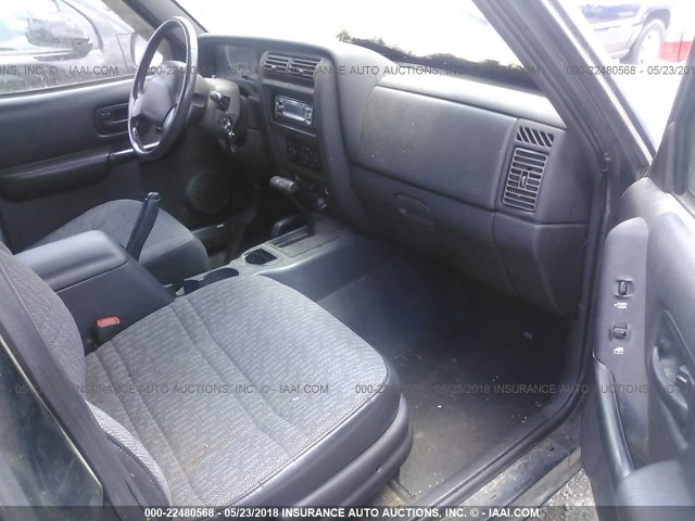 1J4FF68SXXL630922 - 1999 JEEP CHEROKEE SPORT/CLASSIC შავი ფოტო 5