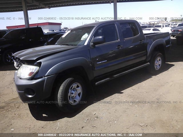 3TMJU62N39M081736 - 2009 TOYOTA TACOMA DOUBLE CAB PRERUNNER GRAY photo 2