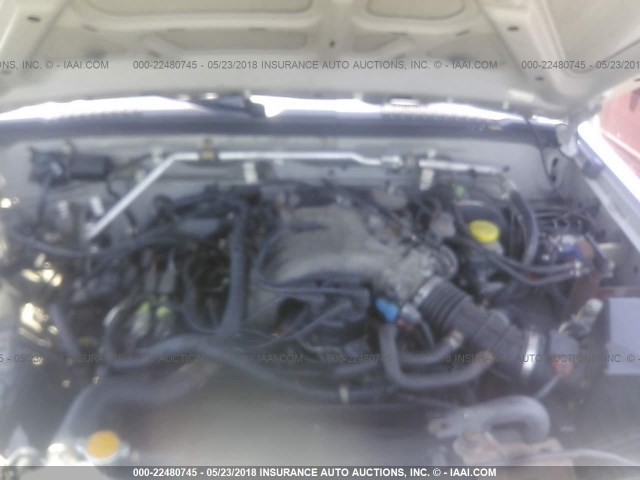 5N1ED28T63C636750 - 2003 NISSAN XTERRA XE/SE SILVER photo 10