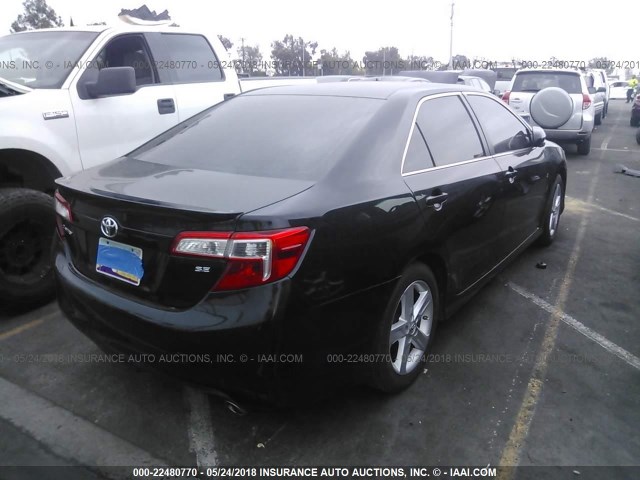 4T1BF1FK2EU306361 - 2014 TOYOTA CAMRY L/SE/LE/XLE 黑色 照片 4