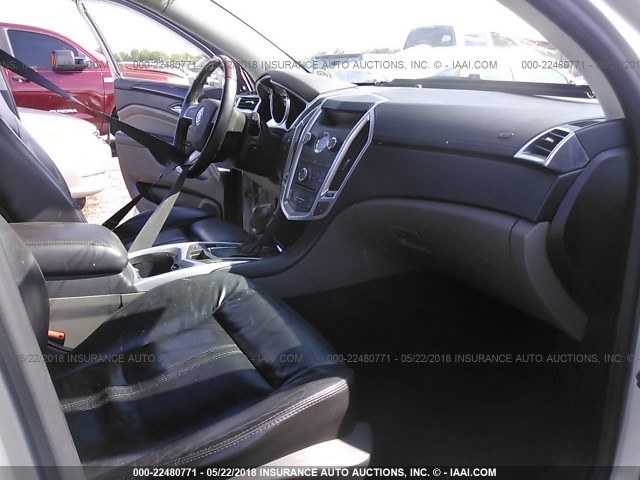 3GYFNBEY1AS582068 - 2010 CADILLAC SRX PERFORMANCE COLLECTION Күміс фото 5