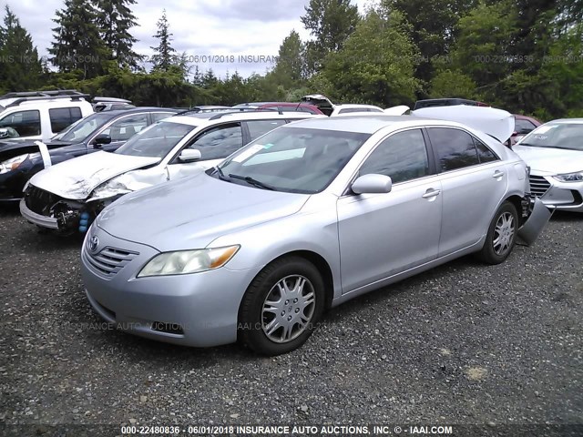 4T1BE46K28U214367 - 2008 TOYOTA CAMRY CE/LE/XLE/SE SILVER photo 2