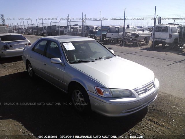 4T1BG28KX1U065238 - 2001 TOYOTA CAMRY CE/LE/XLE 银色 照片 1