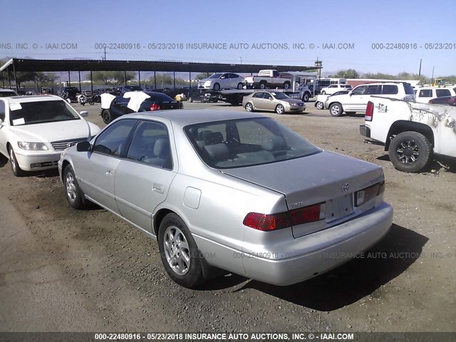 4T1BG28KX1U065238 - 2001 TOYOTA CAMRY CE/LE/XLE 银色 照片 3