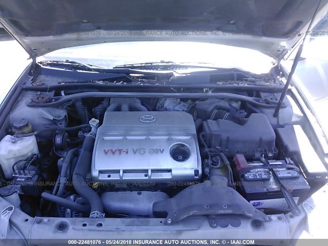 4T1BF30K34U567565 - 2004 TOYOTA CAMRY LE/XLE/SE 银色 照片 10