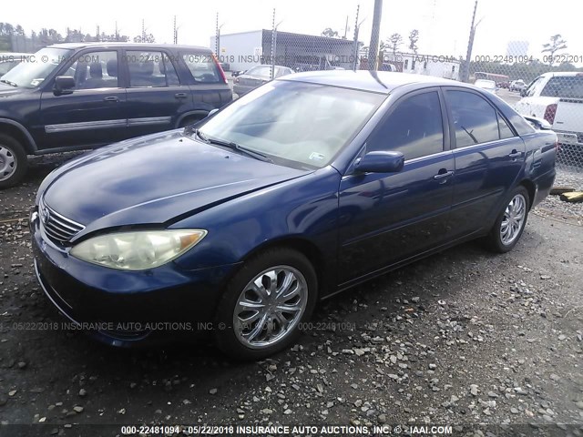 4T1BE32KX6U136921 - 2006 TOYOTA CAMRY LE/XLE/SE ლურჯი ფოტო 2