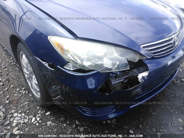 4T1BE32KX6U136921 - 2006 TOYOTA CAMRY LE/XLE/SE ლურჯი ფოტო 6