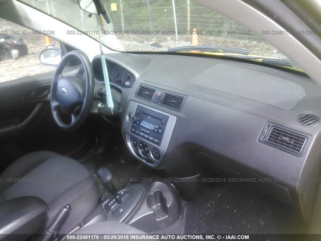3FAFP31N35R126397 - 2005 FORD FOCUS ZX3 YELLOW photo 5