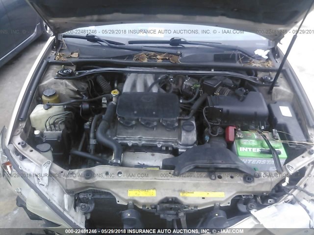 4T1BF30K82U023964 - 2002 TOYOTA CAMRY LE/XLE/SE ბეჟი ფოტო 10
