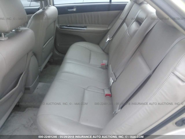 4T1BF30K82U023964 - 2002 TOYOTA CAMRY LE/XLE/SE ბეჟი ფოტო 8