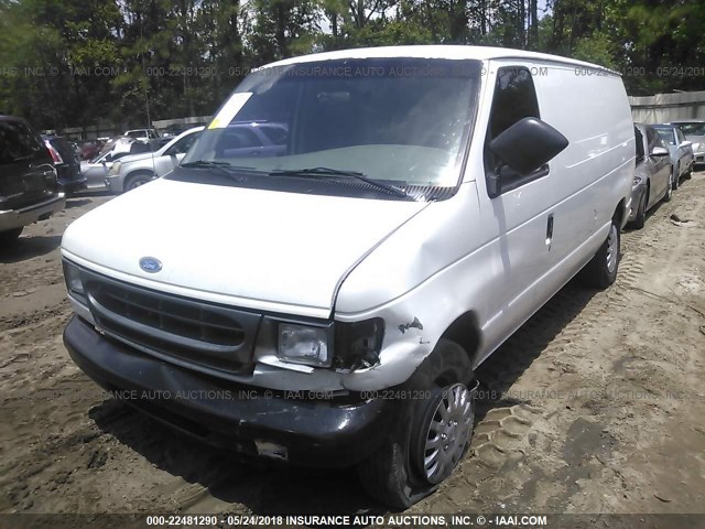 1FTPE2423WHA17425 - 1998 FORD ECONOLINE E250 VAN WHITE photo 2