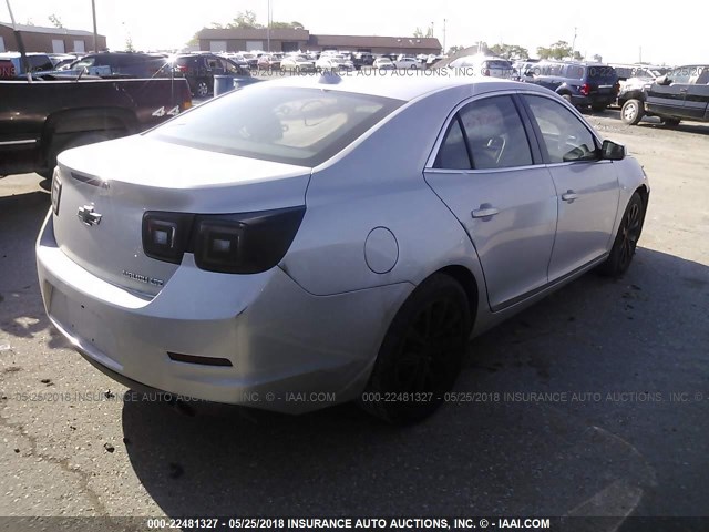 1G11H5SA3DF265958 - 2013 CHEVROLET MALIBU LTZ 银色 照片 4