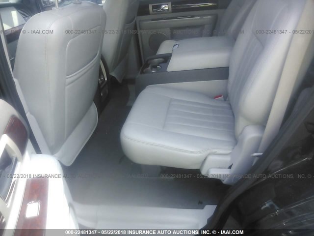 5LMFU28566LJ05961 - 2006 LINCOLN NAVIGATOR BLACK photo 8