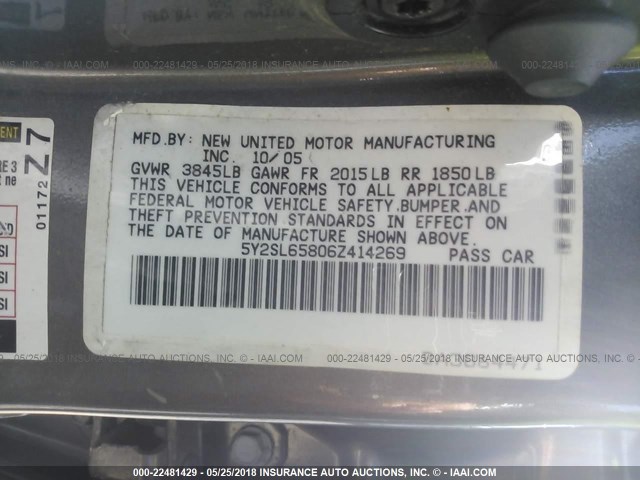 5Y2SL65806Z414269 - 2006 PONTIAC VIBE GRAY photo 9