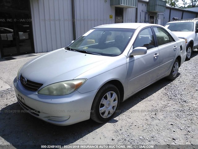 4T1BE32K53U134893 - 2003 TOYOTA CAMRY LE/XLE/SE ვერცხლისფერი ფოტო 2