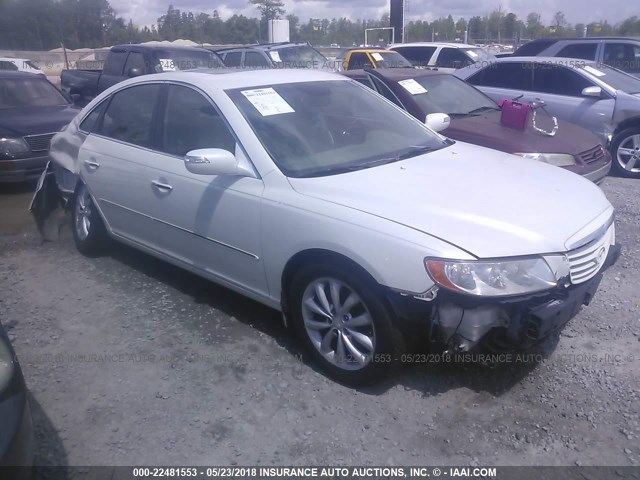 KMHFC46FX8A304250 - 2008 HYUNDAI AZERA SE/LIMITED WHITE photo 1