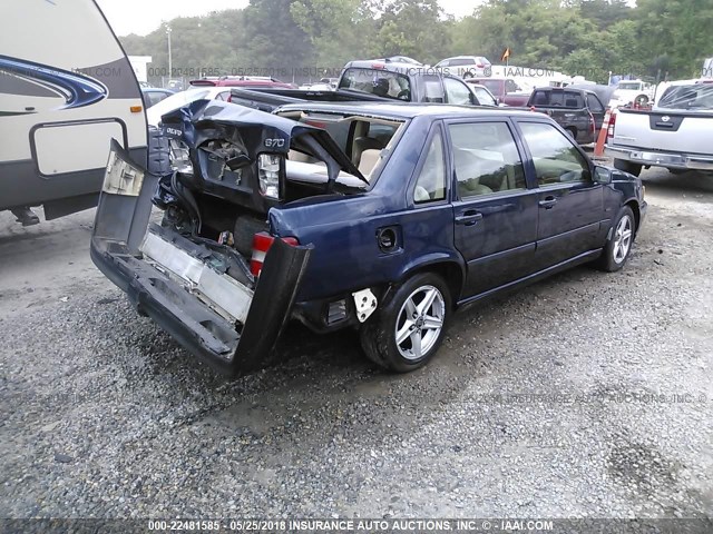 YV1LS5576W2530197 - 1998 VOLVO S70 BLUE photo 4