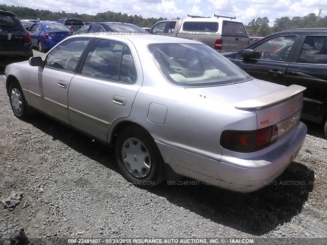 4T1BG12K1TU783637 - 1996 TOYOTA CAMRY DX/LE/XLE ოქროსფერი ფოტო 3