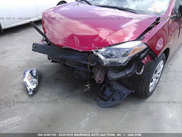 5YFBURHE5GP480151 - 2016 TOYOTA COROLLA L/LE/LE PLS/PRM/S/S PLS RED photo 6