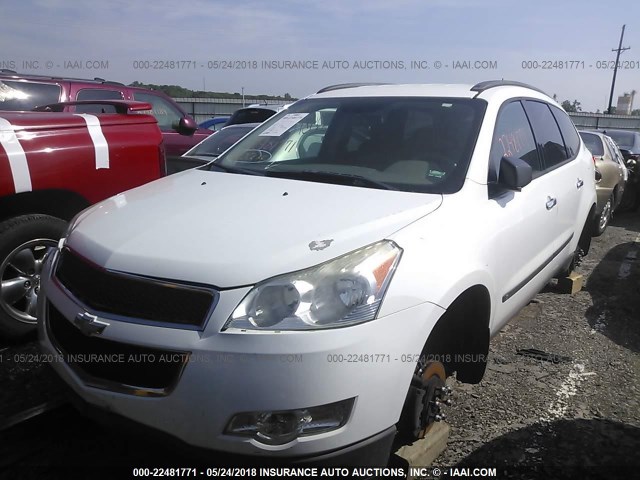 1GNLVEED5AS143403 - 2010 CHEVROLET TRAVERSE LS WHITE photo 2