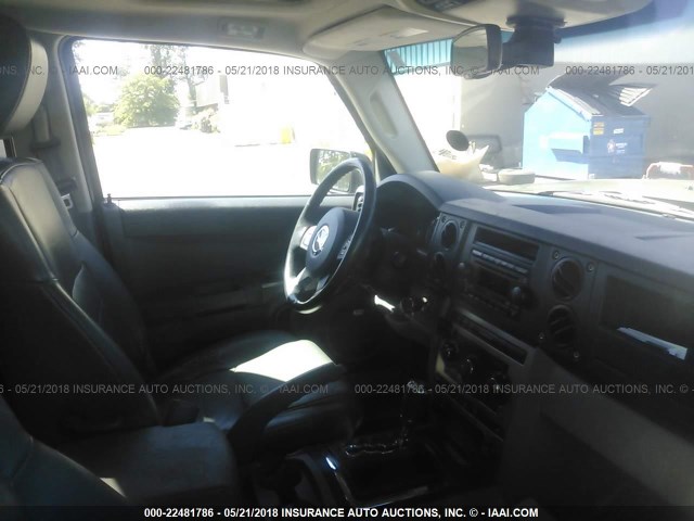 1J8HG48KX7C597879 - 2007 JEEP COMMANDER მწვანე ფოტო 5