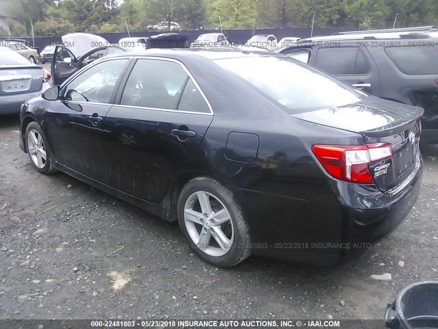 4T1BF1FK4CU066338 - 2012 TOYOTA CAMRY SE/LE/XLE BLACK photo 3