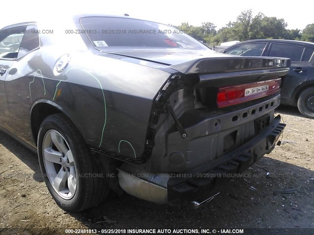 2C3CDYAGXDH737093 - 2013 DODGE CHALLENGER SXT GRAY photo 6