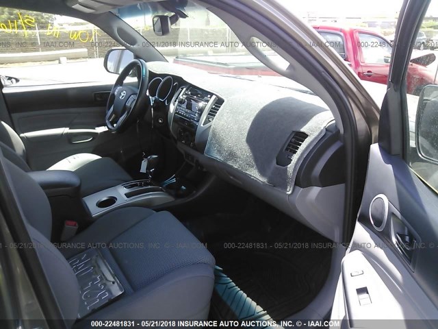 3TMJU4GN2CM128498 - 2012 TOYOTA TACOMA DOUBLE CAB PRERUNNER GOLD photo 5