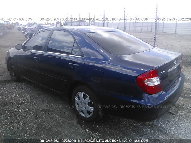 4T1BE32K62U618604 - 2002 TOYOTA CAMRY LE/XLE/SE 蓝色 照片 3