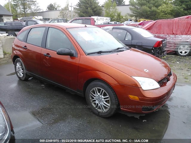 3FAFP37N45R104206 - 2005 FORD FOCUS ZX5 ORANGE photo 1