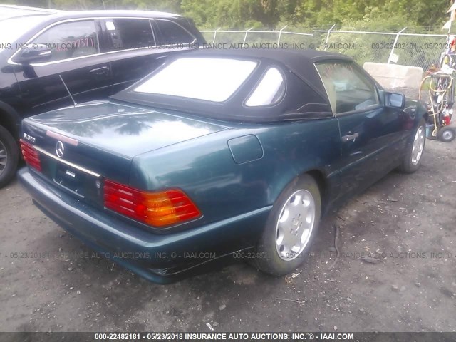 WDBFA67E1RF092501 - 1994 MERCEDES-BENZ SL 500 GREEN photo 4