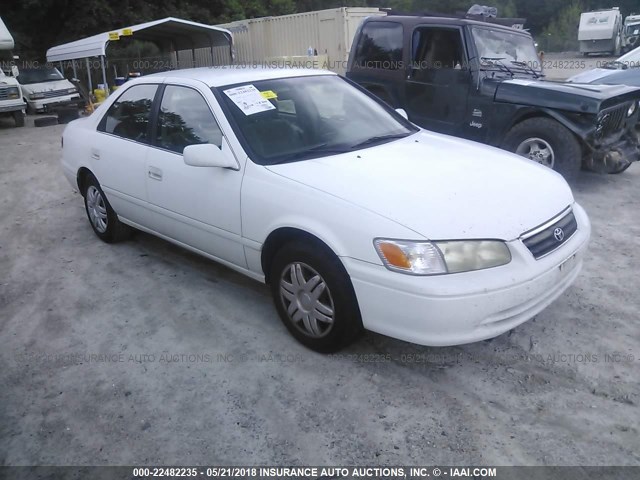 4T1BG22K11U794964 - 2001 TOYOTA CAMRY CE/LE/XLE 白色 照片 1