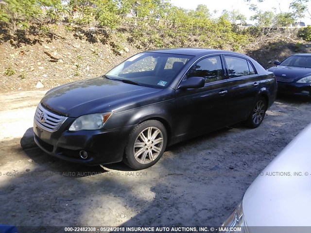 4T1BK36B28U260140 - 2008 TOYOTA AVALON XL/XLS/TOURING/LIMITED GRAY photo 2