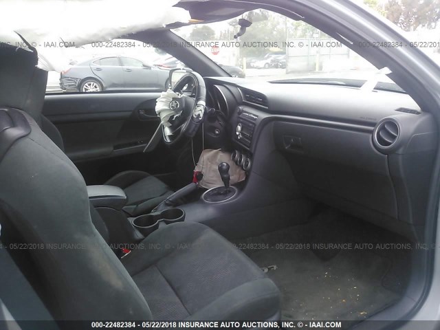 JTKJF5C7XB3004172 - 2011 TOYOTA SCION TC 灰色 照片 5