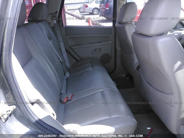 1J4GR48K25C674202 - 2005 JEEP GRAND CHEROKEE LAREDO/COLUMBIA/FREEDOM 灰色 照片 8