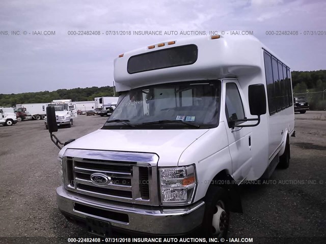 1FDFE4FS8EDB10155 - 2014 FORD E450 RED photo 2