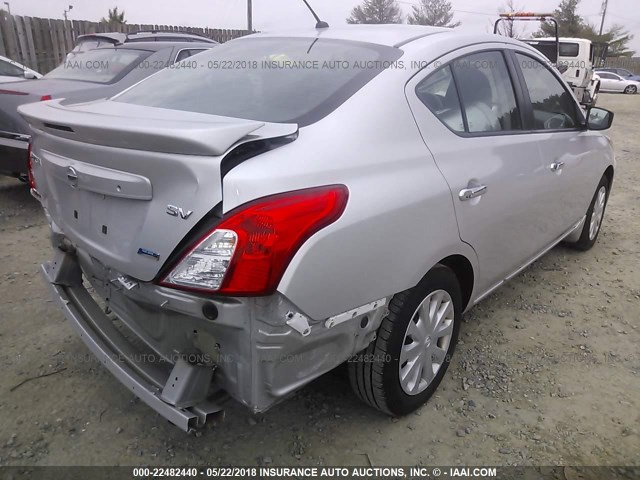 3N1CN7AP0FL803800 - 2015 NISSAN VERSA S/S PLUS/SV/SL SILVER photo 4