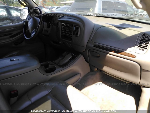 5LMEU27R62LJ08692 - 2002 LINCOLN NAVIGATOR 黑色 照片 5