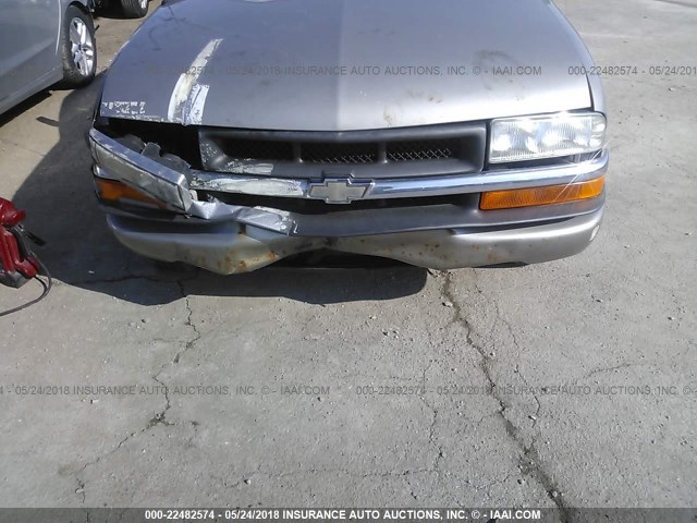 1GCCS19W918239425 - 2001 CHEVROLET S TRUCK S10 Pewter photo 6