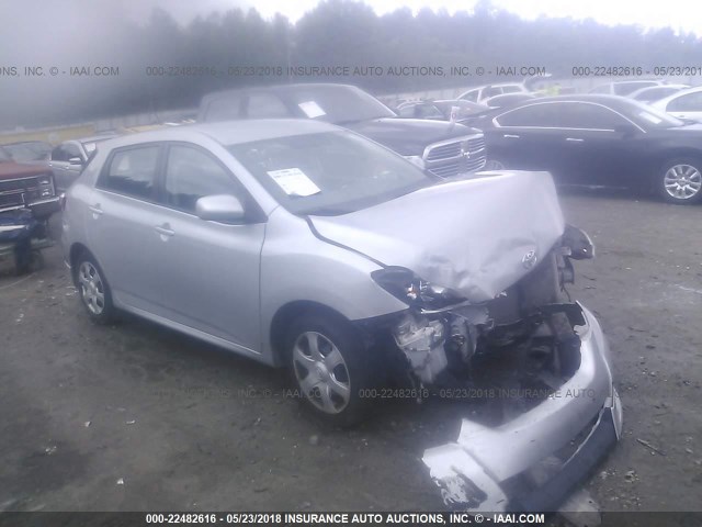 2T1KU4EE9AC241068 - 2010 TOYOTA COROLLA MATRIX  SILVER photo 1