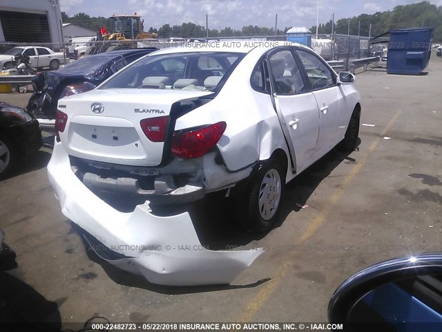 KMHDU46D19U654613 - 2009 HYUNDAI ELANTRA GLS/SE WHITE photo 4