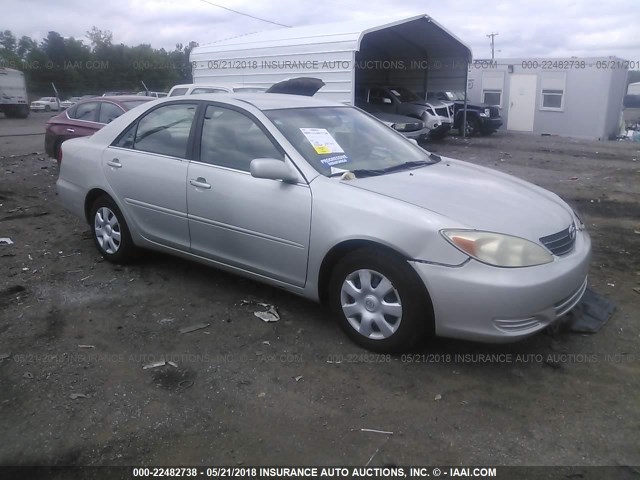 4T1BE32K53U158112 - 2003 TOYOTA CAMRY LE/XLE/SE ვერცხლისფერი ფოტო 1