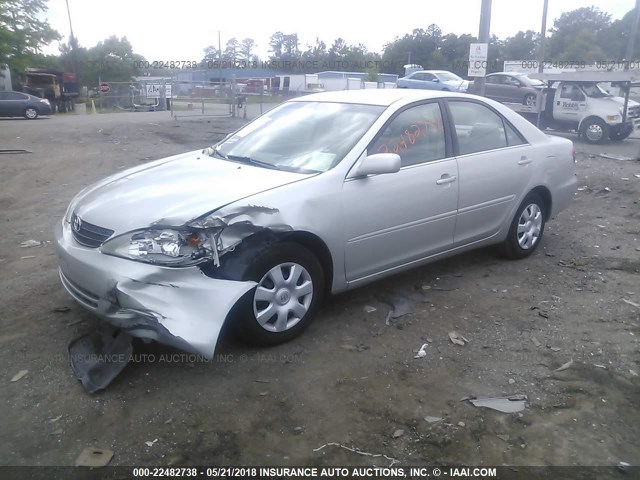 4T1BE32K53U158112 - 2003 TOYOTA CAMRY LE/XLE/SE ვერცხლისფერი ფოტო 2